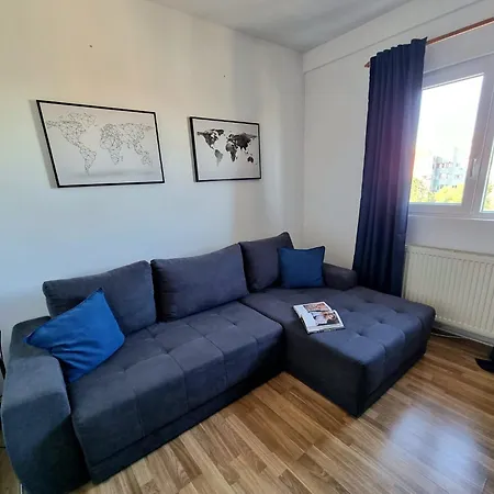 Iulius Town Charm: Cozy 2 Br Apartment Timisoara