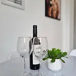 Iulius Town Charm Cozy Appartamento