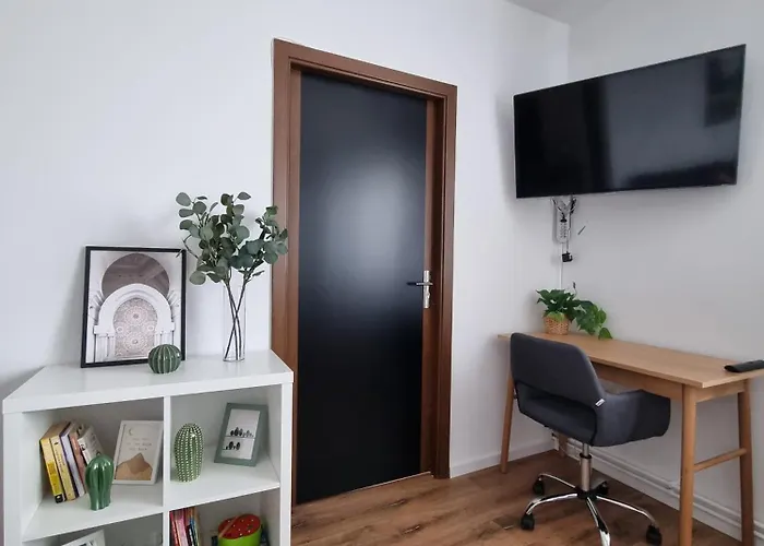 Iulius Town Charm Cozy Lägenhet *